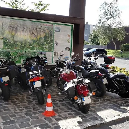 Hotel Satel 3*