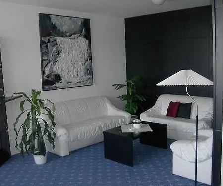 Hotel Satel 3*